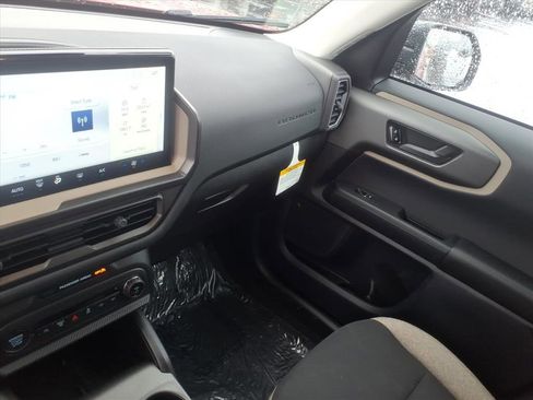 Used 2025 Ford Bronco Sport Big Bend image 18