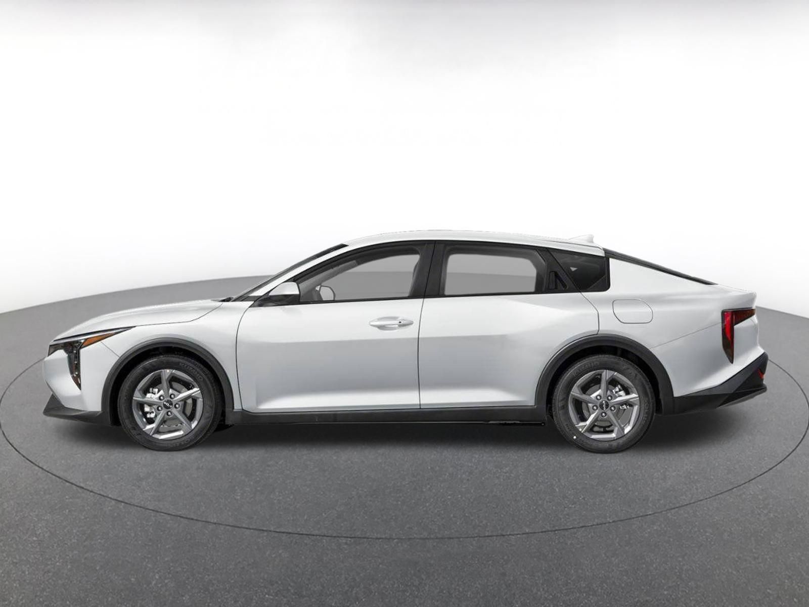 Used 2026 Kia K4 FWD image 3
