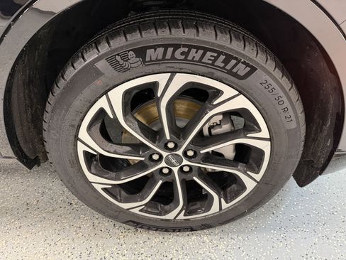 New 2026 Lincoln Nautilus Reserve image 34