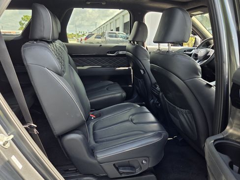 Used 2022 Hyundai Palisade Calligraphy FWD image 15