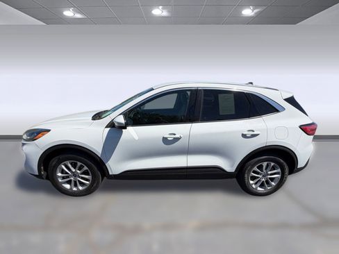 Used 2020 Ford Escape SE AWD/4WD image 2