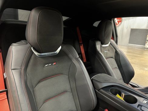 Used 2022 Chevrolet Camaro ZL1 RWD image 35