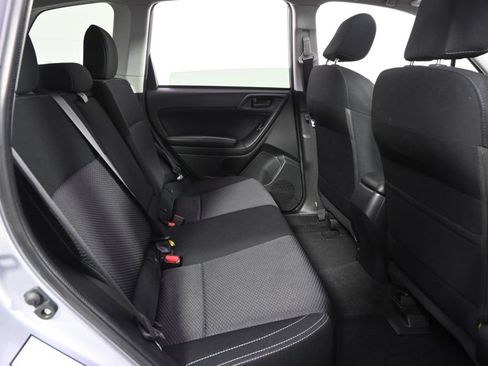 Used 2018 Subaru Forester 2.5i Premium AWD/4WD image 18