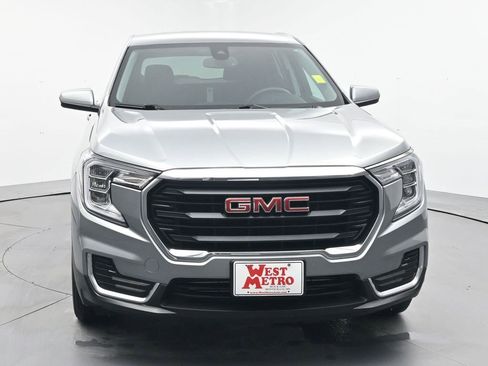 Certified 2024 GMC Terrain SLE image 24