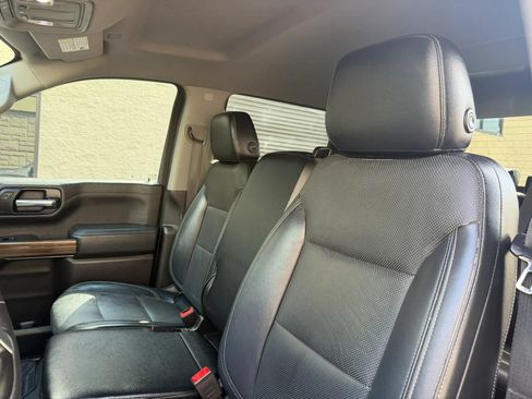 Used 2020 Chevrolet Silverado 1500 LT w/ Texas Edition AWD/4WD image 27
