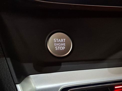 Used 2019 Audi Q3 2.0T Premium Plus w/ Premium Plus Package image 21