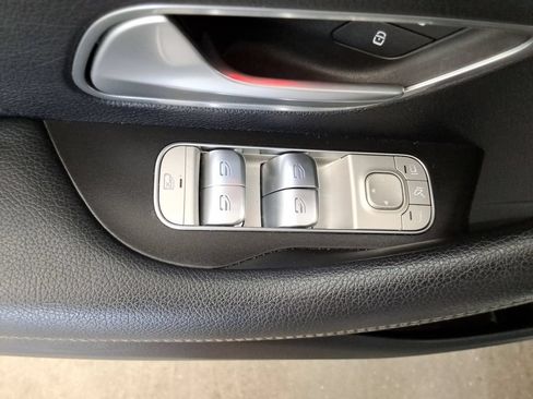 Used 2024 Mercedes-Benz GLE 350 4MATIC image 19