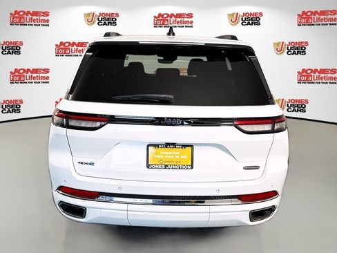 Used 2023 Jeep Grand Cherokee Overland image 18