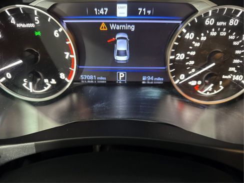 Used 2020 Nissan Altima 2.5 Platinum FWD image 16