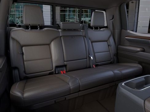 New 2025 GMC Sierra 1500 Denali AWD/4WD image 17
