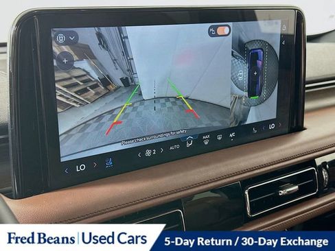 Certified 2025 Lincoln Aviator Reserve w/ Illumination Package AWD/4WD image 16
