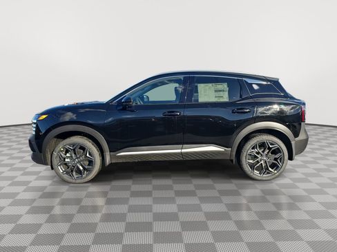 New 2026 Nissan Kicks SR w/ Cold Weather Package image 5