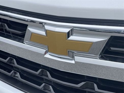 New 2025 Chevrolet Silverado 1500 LT w/ Convenience Package II image 32