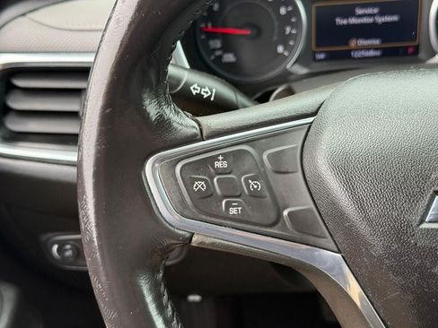 Used 2019 Chevrolet Equinox Premier AWD/4WD image 21