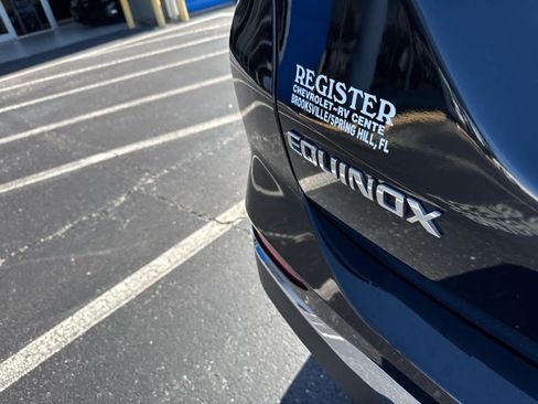 Used 2019 Chevrolet Equinox LT FWD image 5