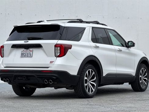 Used 2020 Ford Explorer ST image 4