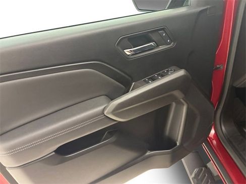 Used 2023 Chevrolet Colorado LT w/ LT Convenience Package II image 13