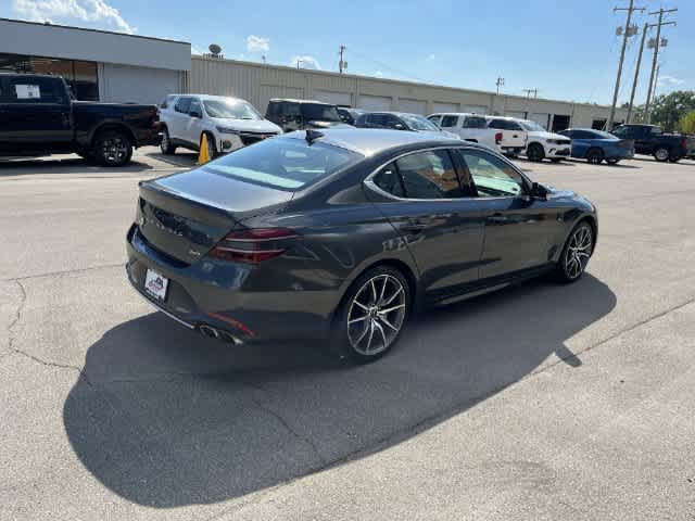 Used 2023 Genesis G70 2.0T AWD/4WD image 9