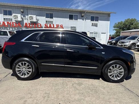 Used 2018 Cadillac XT5 Luxury w/ Driver Awareness Package FWD image 9