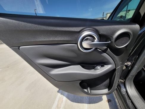 Used 2017 FIAT 500X Lounge w/ Lounge Premium Package (FWD) image 28