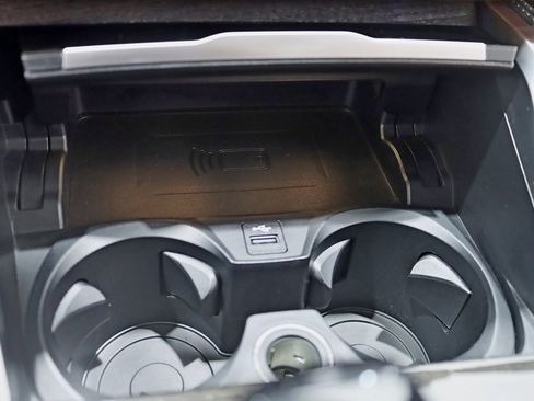 Used 2021 BMW 440i xDrive M440i xDrive w/ Premium Package image 26