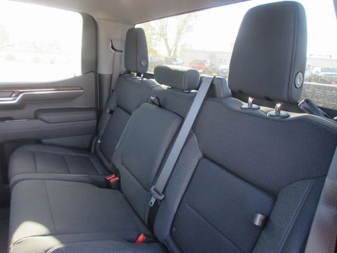 New 2026 GMC Sierra 1500 Elevation image 15