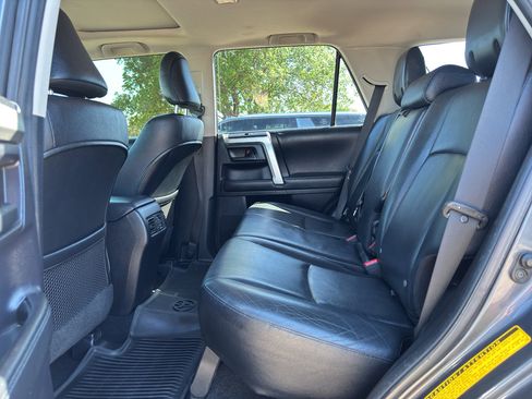 Used 2013 Toyota 4Runner Limited w/ Convenience Pkg AWD/4WD image 16