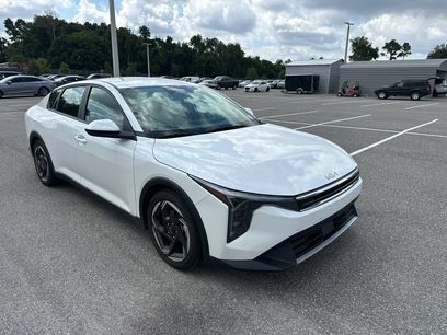 Certified 2025 Kia K4 EX