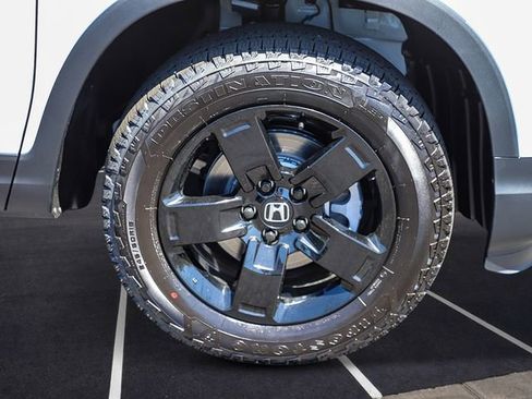 New 2025 Honda Ridgeline Black Edition image 7