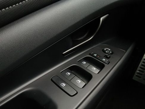 New 2026 Hyundai Elantra Sport FWD image 18