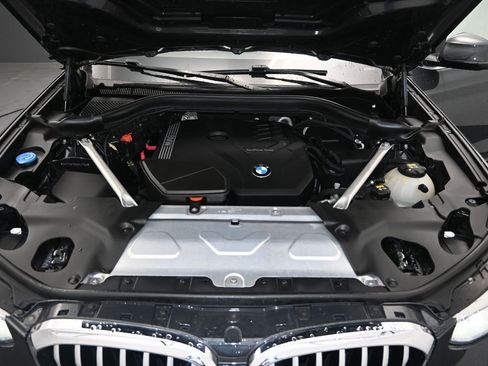 Used 2021 BMW X3 xDrive30i w/ Convenience Package AWD/4WD image 12