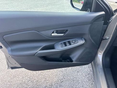New 2027 Nissan Sentra SV w/ SV Convenience Package FWD image 19