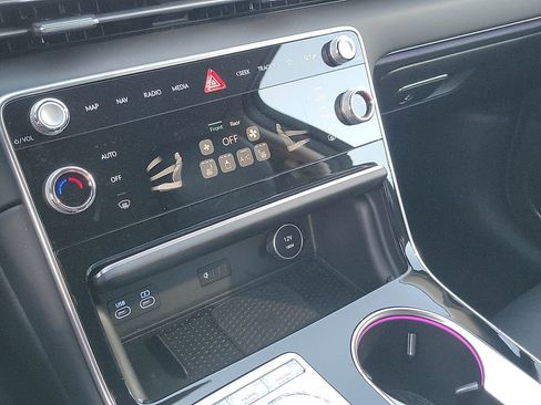 Used 2025 Genesis GV80 2.5T Standard image 27