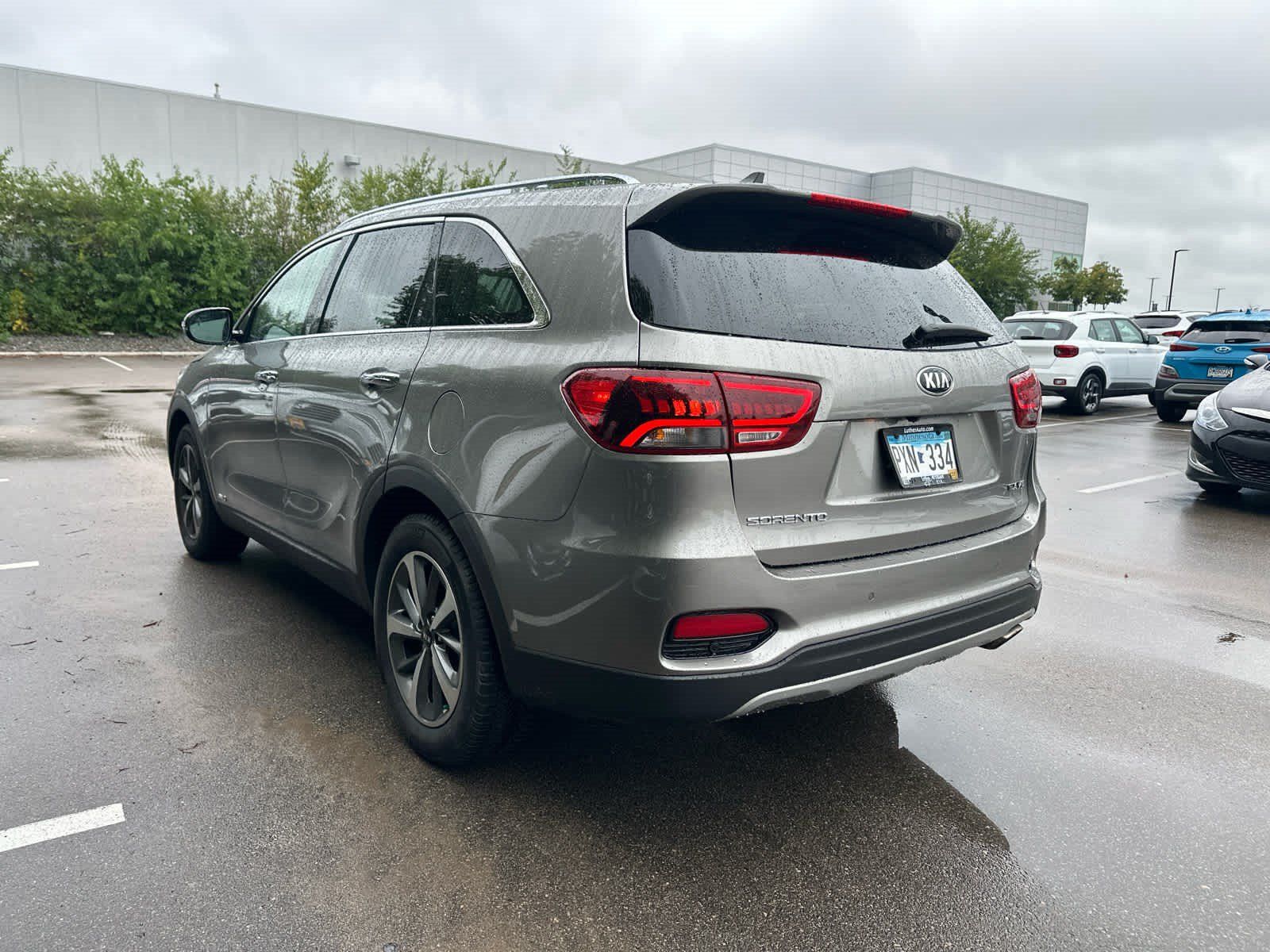 Used 2019 Kia Sorento EX w/ EX Touring Package AWD/4WD image 3