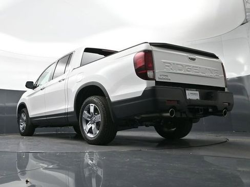 Certified 2025 Honda Ridgeline RTL image 56