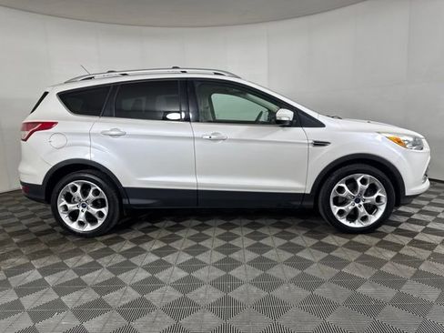 Used 2016 Ford Escape Titanium w/ Equipment Group 301A AWD/4WD image 2