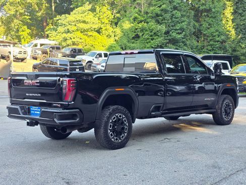 Used 2024 GMC Sierra 3500 AT4 w/ Technology Package AWD/4WD image 5