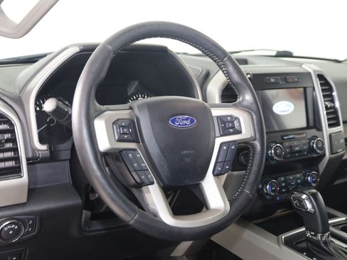 Used 2019 Ford F150 Lariat AWD/4WD image 6