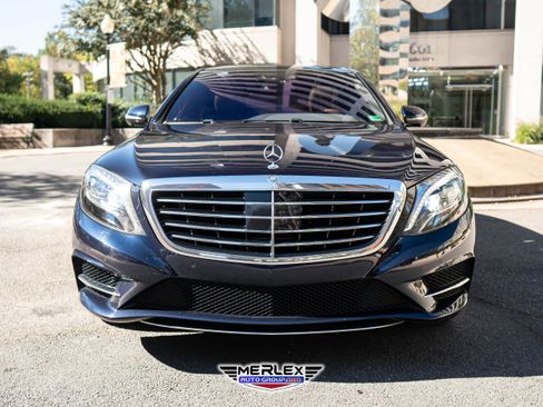 Used 2017 Mercedes-Benz S 550 Sedan image 2