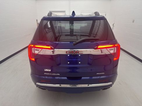 Used 2023 GMC Acadia Denali w/ Denali Ultimate Package image 16