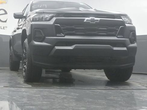 New 2026 Chevrolet Colorado W/T w/ WT Custom Package AWD/4WD image 3