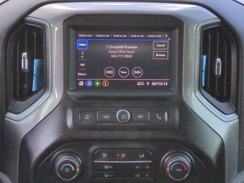 Used 2022 Chevrolet Silverado 2500 Custom w/ Custom Value Package AWD/4WD image 20