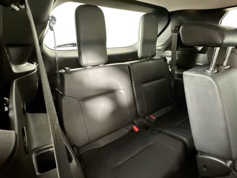 Used 2023 Mitsubishi Outlander SE AWD/4WD image 28
