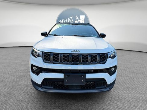 Certified 2026 Jeep Compass Limited AWD/4WD image 9