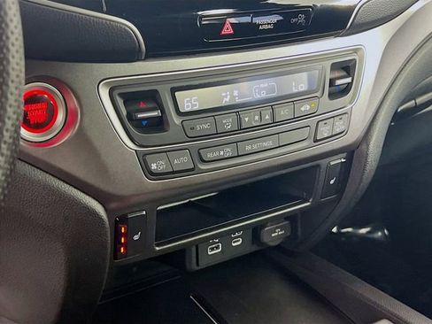 Used 2024 Honda Passport EX-L image 13