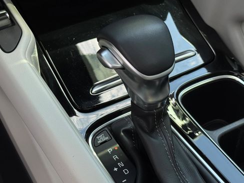 Used 2022 Kia Telluride S AWD/4WD image 18