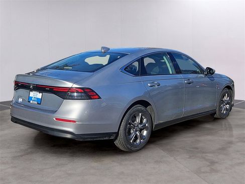 Certified 2024 Honda Accord EX image 4