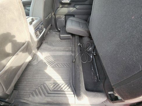 Used 2024 Chevrolet Silverado 3500 LTZ w/ LTZ Premium Package image 31