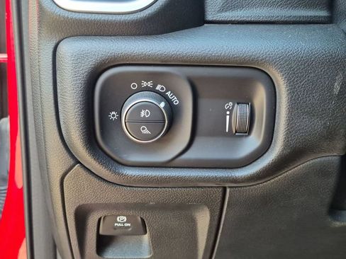 Used 2022 RAM 1500 Big Horn AWD/4WD image 20