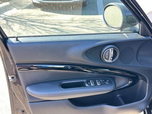 Used 2023 MINI Cooper Clubman S image 11